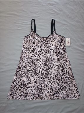Secret Treasures Women's Leopard Print Nightgown